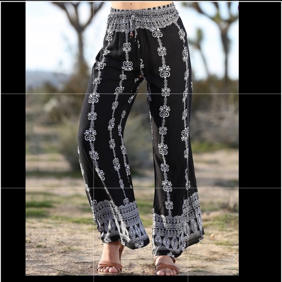 Ananda Collection Pants - GEOMETRIC PALAZZO PANTS